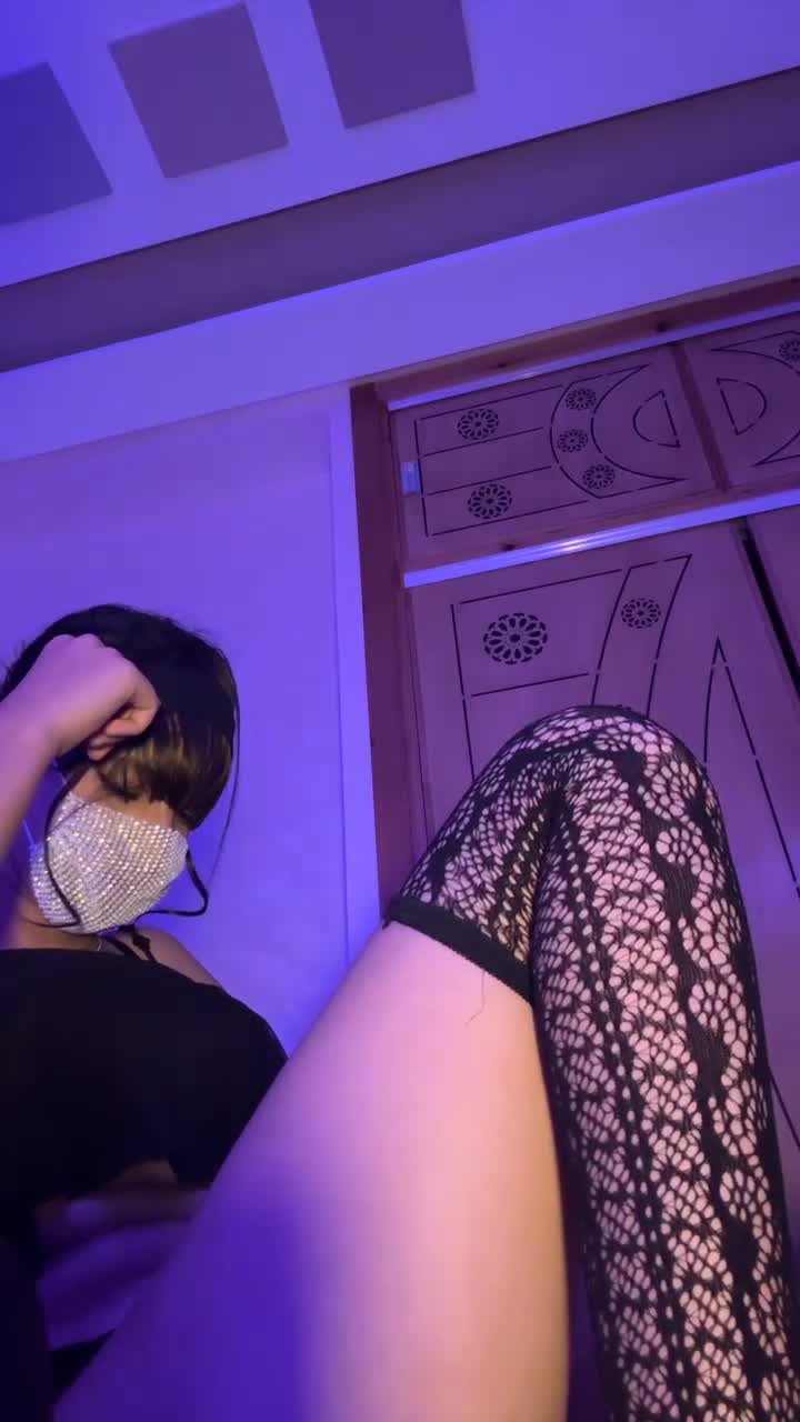 VICTORIA89