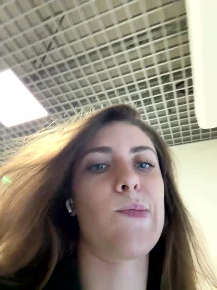 MariiD cam recording